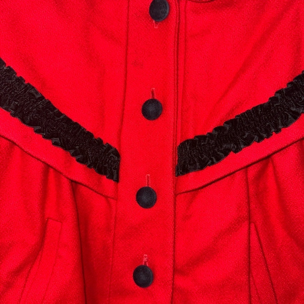 Rothschild Vibrant Red Coat with Dark Collar - Picture 5 of 9